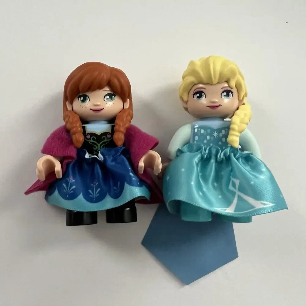 LEGO Duplo Frozen 10899 Elsas Ice Castle Complete Light-up Brick Disney Box Book